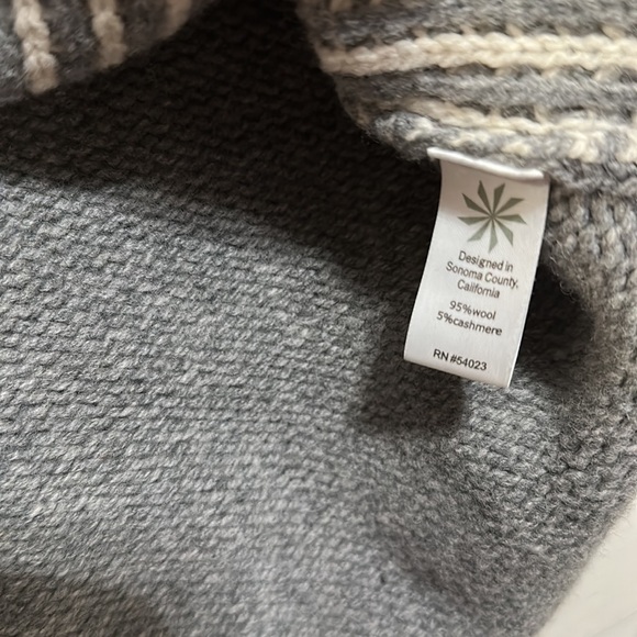 ATHLETA Sierra Wool & Cashmere Blend  Gray Tunic Sweater Crew Neck Size Small - Picture 3 of 4